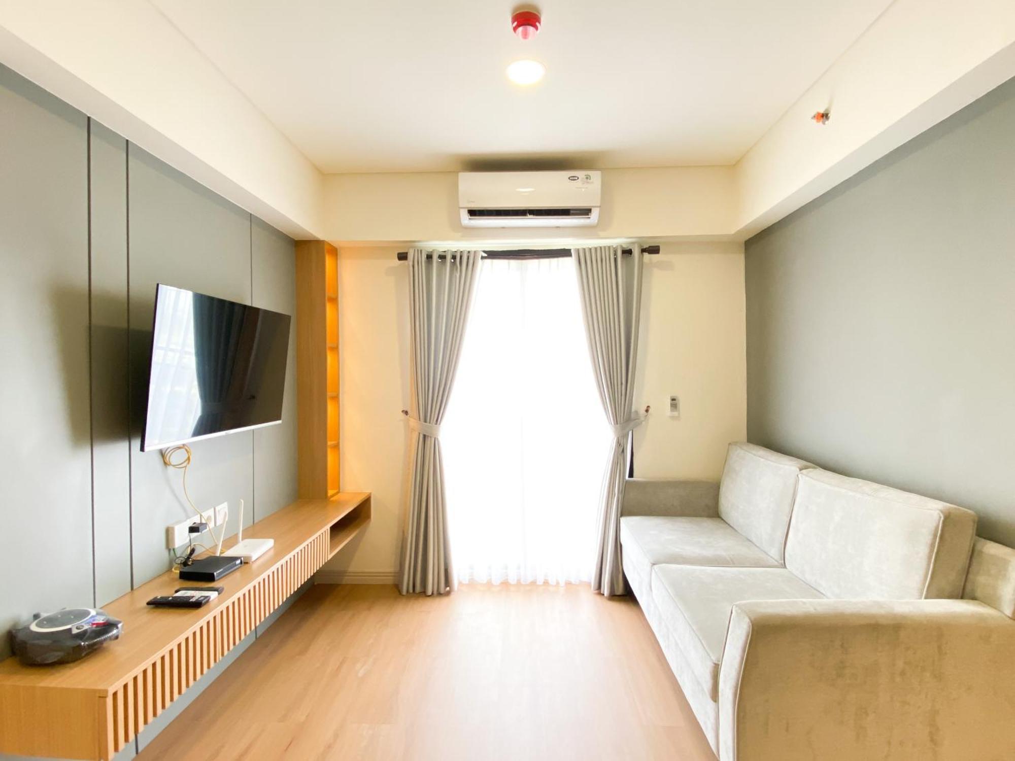 Comfort Living And Warm 3Br At Meikarta Apartment By Travelio 시카랑 외부 사진